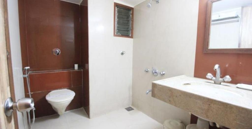 Hotel Eden Ahmedabad Quarto foto